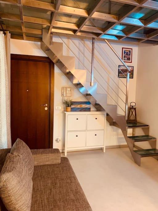 شقة Benvenuti In Casa Peluca! ميستر المظهر الخارجي الصورة