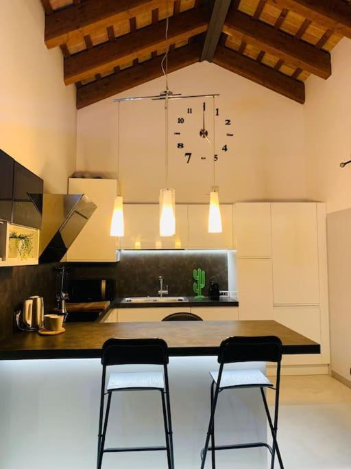 شقة Benvenuti In Casa Peluca! ميستر المظهر الخارجي الصورة